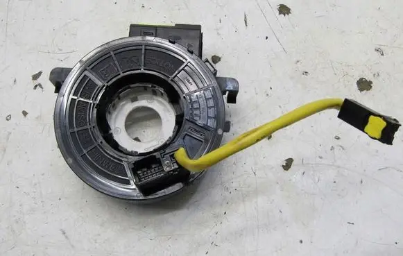 Suzuki Swift III Airbag slip ring squib (SRS ring) 37480-74P21