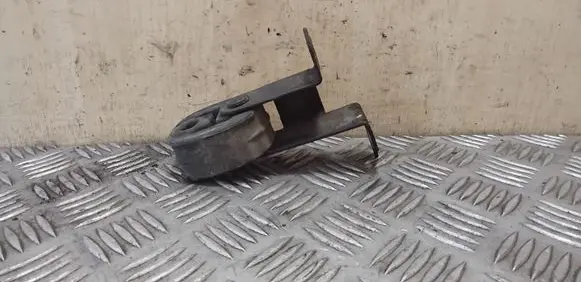 Muffler mount bracket/holder