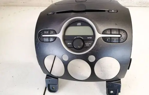Mazda 2 Radio/CD/DVD/GPS head unit dl4066ar0 14797726