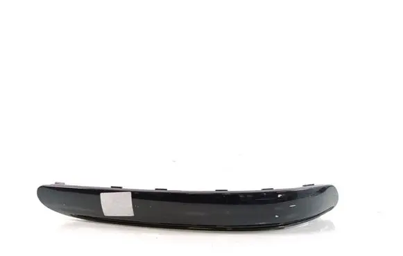 Front bumper splitter molding