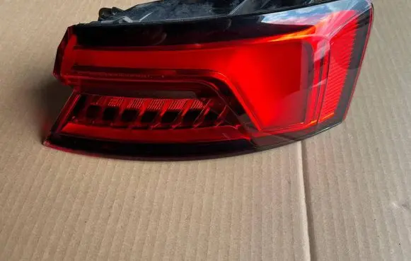 Rear/tail lights