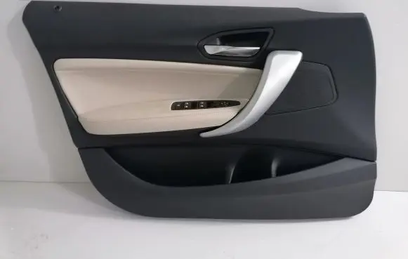 BMW 1 F20 F21 Front door card panel trim 7282813