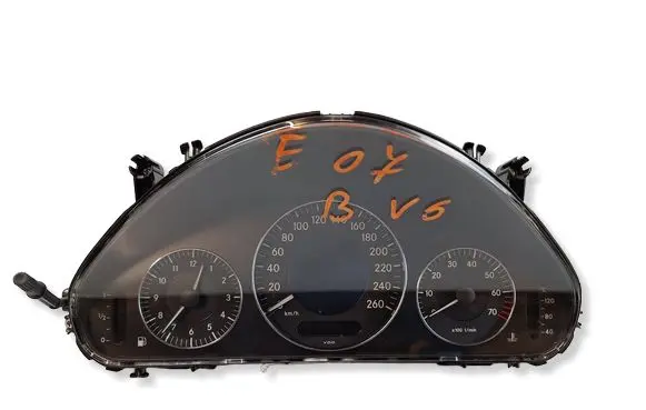 Mercedes-Benz E W211 Speedometer (instrument cluster) A2114402811 A2C53215850