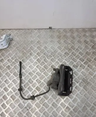 Citroen DS5 Front brake caliper