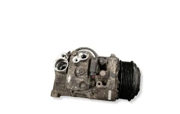 Mercedes-Benz E W212 Air conditioning (A/C) compressor (pump) 