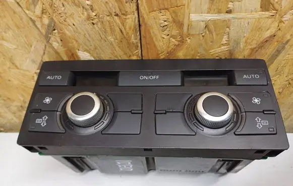 Audi Q7 4L Climate control unit 4L0919158C