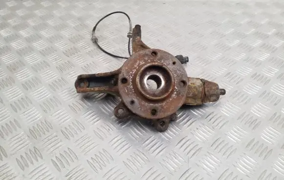 Peugeot 308 Front wheel hub