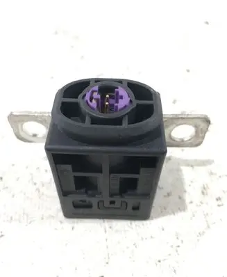 Audi A6 S6 C6 4F Positive cable (battery) 4f0915519