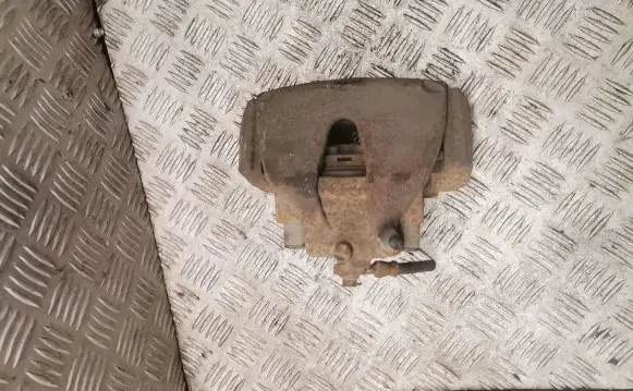 Opel Zafira A Front brake caliper