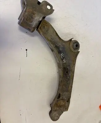 Volvo XC70 Front control arm
