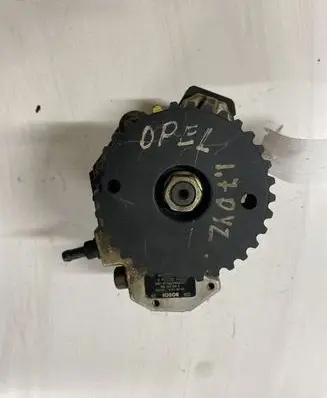Opel Astra H Fuel injection high pressure pump 0445010086 8973279240