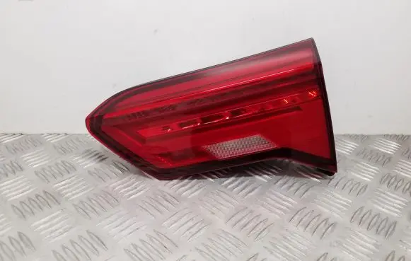 Volkswagen T-Roc Tailgate rear/tail lights 2GA945094