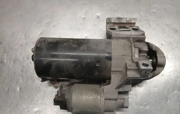 BMW 5 F10 F11 Starter motor 0001148010 1241857038301 99857038301