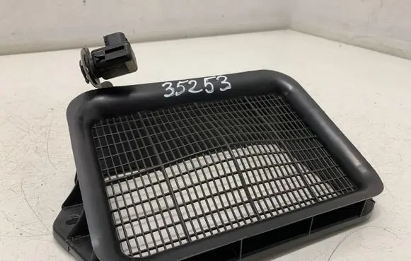 Volkswagen Beetle A5 Quarter panel pressure vent 5N0815479 300317