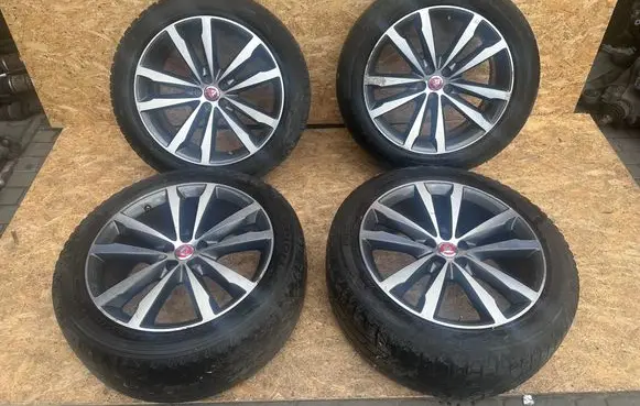 Jaguar F-Pace R20 alloy rim HK8M1007HA
