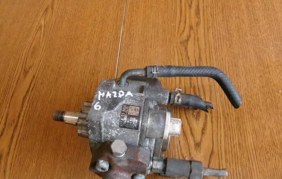 Mazda 6 Fuel injection high pressure pump RF7J13800A 2940000420