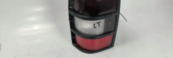 Mitsubishi Pajero Rear/tail lights