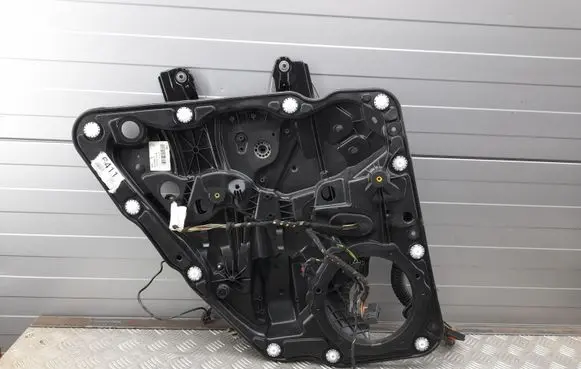 Porsche Cayenne (92A) Rear window lifting mechanism without motor 7P5839755B 7P5971694A