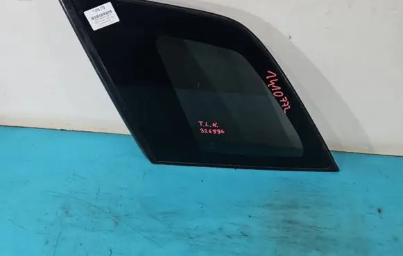 Suzuki Grand Vitara II Rear side window IMPRK1410772