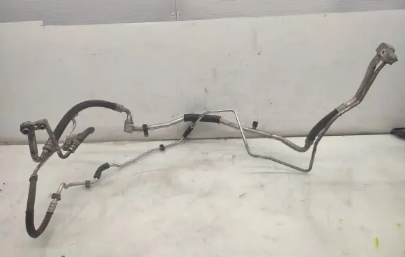 Opel Insignia A Air conditioning (A/C) pipe/hose
