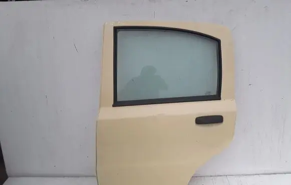 Fiat Panda II Rear door