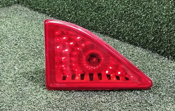 Renault Master III Third/center stoplight 265900021R