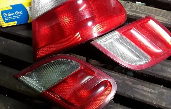 Mercedes-Benz CLK A208 C208 Rear/tail lights A2088200664 2088200264 A2088200264