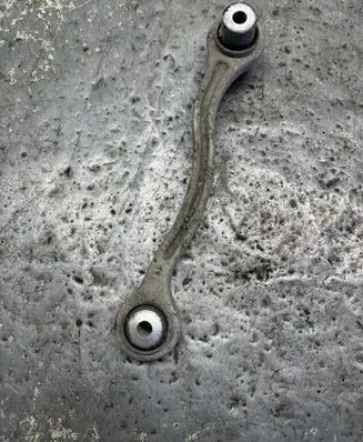Mercedes-Benz C W204 Rear control arm