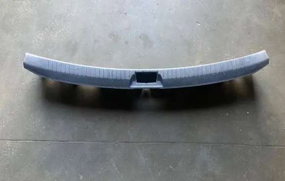 Nissan Qashqai Trunk/boot sill cover protection 84992JD000 84992JD00A