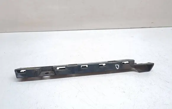 BMW 1 E81 E87 Fender mounting bracket 7118160 51777116160