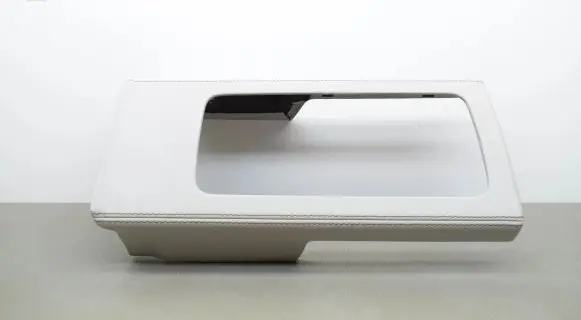 Mercedes-Benz SL R231 (B) pillar trim (bottom)