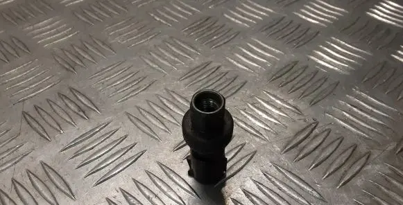 Air conditioning (A/C) pressure sensor