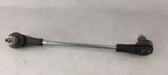 BMW 2 F22 F23 Front anti-roll bar/stabilizer link 31306792211