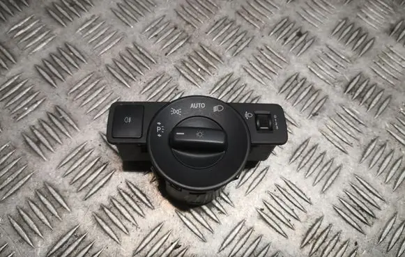 Mercedes-Benz Vito Viano W447 Light switch 4479058100 A4479058100