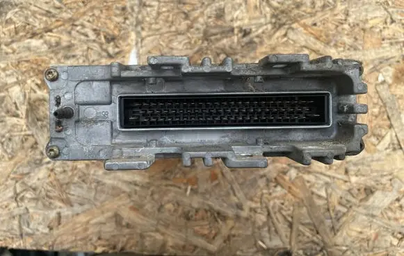 Volkswagen Golf III Engine control unit/module 028906021AF