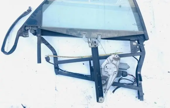 Audi A6 S6 C5 4B Rear door window/glass frame 