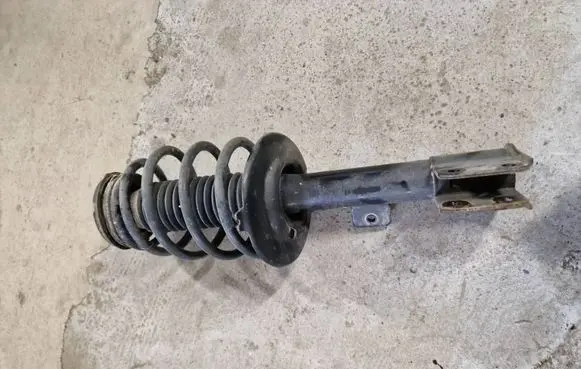 Citroen C4 Grand Picasso Front shock absorber with coil spring