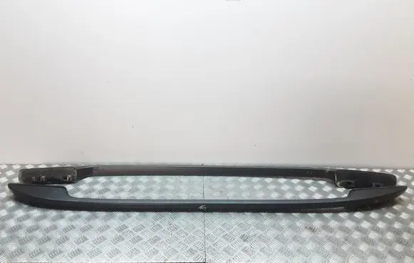 Hyundai i30 Roof bar rail