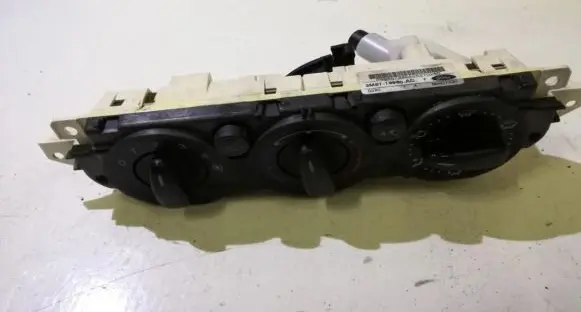 Ford Focus C-MAX Climate control unit 3m5t19980ac 69607320