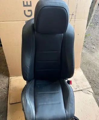 Mercedes-Benz GLE W167 Front passenger seat 