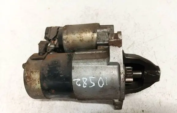 Mazda Demio Starter motor BPD418400A M000T80081