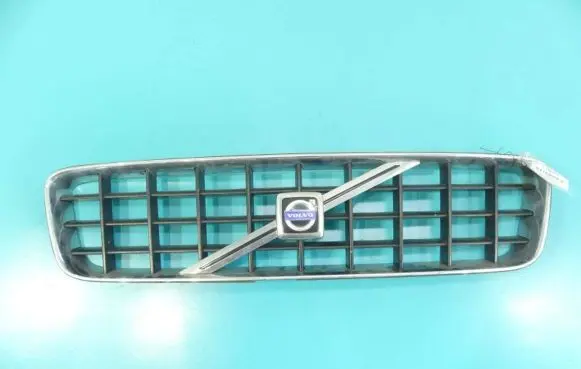 Volvo XC90 Front bumper upper radiator grill 8620641 IMPRK1100613