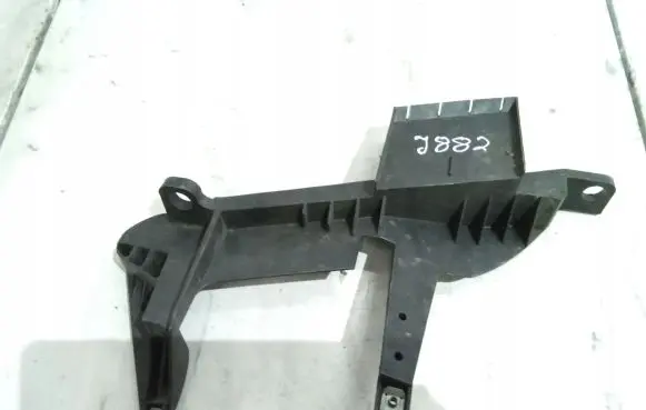 BMW X3 E83 Headlight/headlamp mounting bracket 1301073025