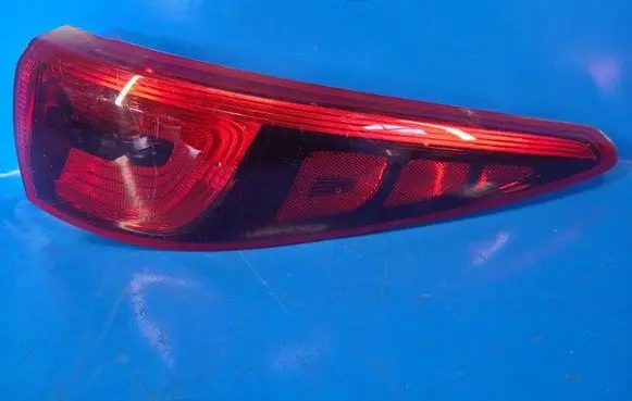 KIA Sportage Boot/trunk interior light 92402D9020