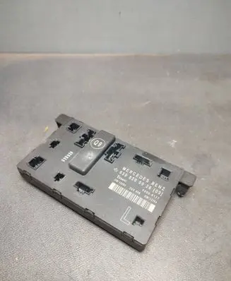 Mercedes-Benz Vito Viano W639 Door control unit/module 639820032603