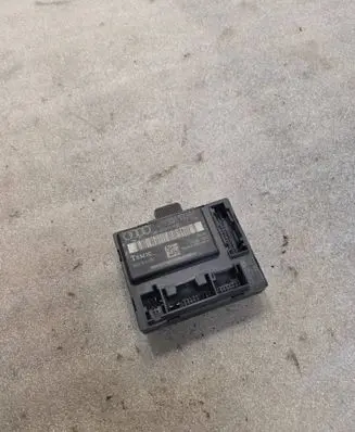 Audi A6 S6 C6 4F Door control unit/module 4F0959793B 4F0910793B 0033TFK0001
