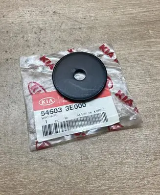 KIA Sorento Front upper strut mount 546033E000
