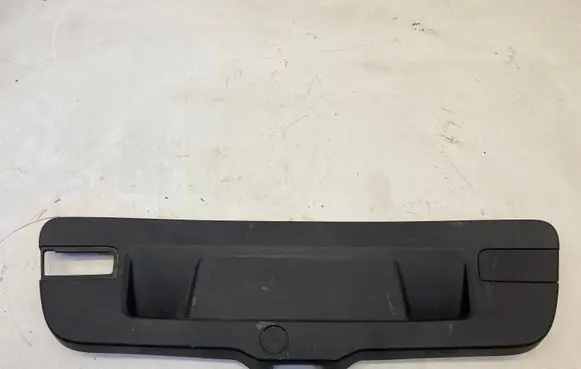 Volkswagen Jetta VI Other trunk/boot trim element 5C6867605A