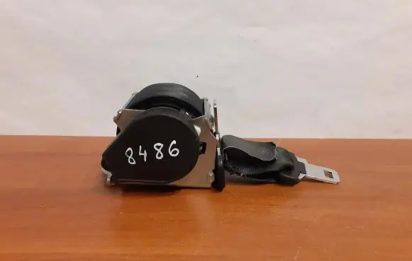 Renault Scenic III - Grand scenic III Middle seatbelt (rear) 0408275 8486