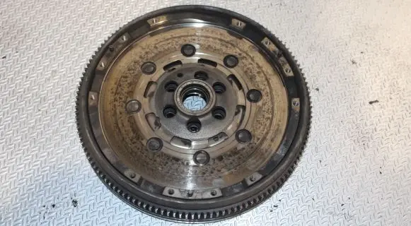 Audi A3 S3 8L Dual mass flywheel 06A105264M